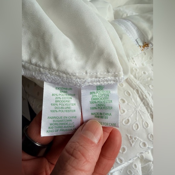 Lilly Pulitzer Zoya Ruffle Romper in Resort White Neon Sunburst Eyelet Size 4 - Picture 11 of 11